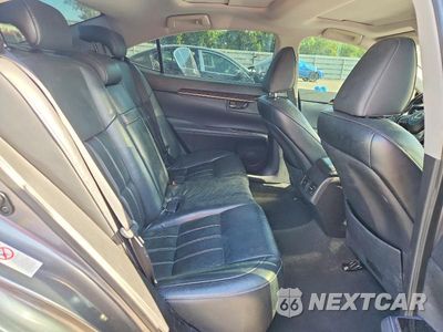 Zdjęcie 10 z 12 samochodu: 2017 LEXUS ES 350 VIN:58ABK1GG2HU079157 - miniatura