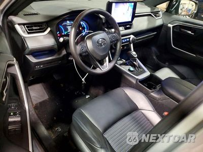 Zdjęcie 8 z 14 samochodu: 2024 TOYOTA RAV4 XSE VIN:2T3E6RFV2RW051519 - miniatura