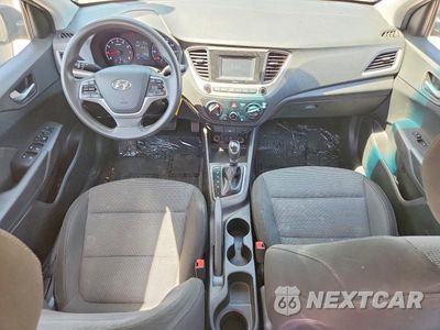 Zdjęcie 8 z 12 samochodu: 2018 HYUNDAI ACCENT SE VIN:3KPC24A31JE012139 - miniatura