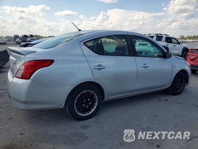 Trzecie zdjęcie samochodu z tyłu: 2019 NISSAN VERSA SV VIN:3N1CN7AP7KL842992 - miniatura