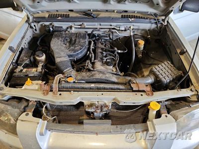 Zdjęcie 11 z 12 samochodu: 2002 NISSAN FRONTIER STANDARD VIN:1N6DD26S02C380613 - miniatura