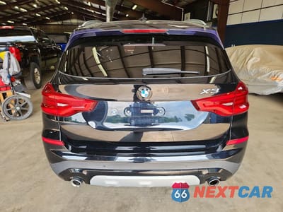 Zdjęcie 6 z 13 samochodu: 2018 BMW X3 XDRIVE30I VIN:5UXTR9C56JLD61233 - miniatura