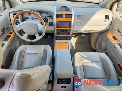 Zdjęcie 8 z 13 samochodu: 2009 CHRYSLER ASPEN LIMITED VIN:1A8HW58T49F718098 - miniatura