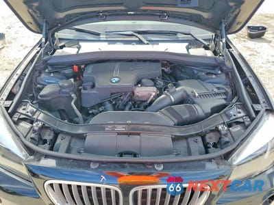 Zdjęcie 11 z 12 samochodu: 2013 BMW X1 SDRIVE28I VIN:WBAVM1C54DVW43254 - miniatura