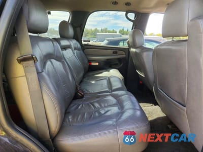 Zdjęcie 11 z 13 samochodu: 2001 CHEVROLET TAHOE C1500 VIN:1GNEC13T81J125436 - miniatura