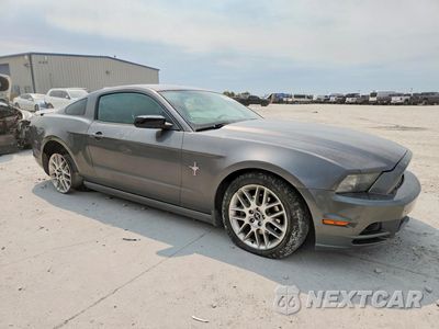 Czwarte zdjęcie samochodu z boku: 2014 FORD MUSTANG VIN:1ZVBP8AM3E5247864 - miniatura
