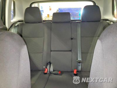 Zdjęcie 10 z 14 samochodu: 2018 VOLKSWAGEN TIGUAN LIMITED VIN:WVGBV7AX5JK003038 - miniatura