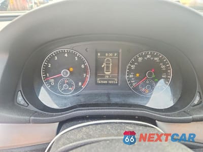Zdjęcie 9 z 12 samochodu: 2013 VOLKSWAGEN PASSAT SE VIN:1VWBP7A3XDC009957 - miniatura