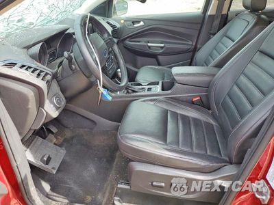 Zdjęcie 7 z 13 samochodu: 2019 FORD ESCAPE TITANIUM VIN:1FMCU9J95KUB90811 - miniatura