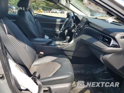 Zdjęcie 7 z 13 samochodu: 2021 TOYOTA CAMRY SE VIN:4T1G11AK6MU517279 - miniatura