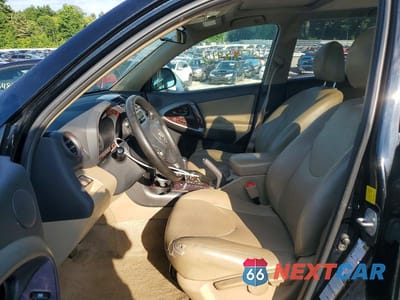 Zdjęcie 7 z 13 samochodu: 2011 TOYOTA RAV4 BASE VIN:2T3BF4DV0BW083822 - miniatura