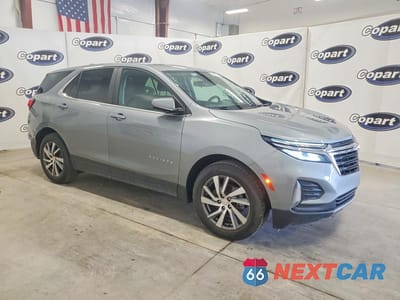 Czwarte zdjęcie samochodu z boku: 2023 CHEVROLET EQUINOX LT VIN:3GNAXKEG7PS210204 - miniatura