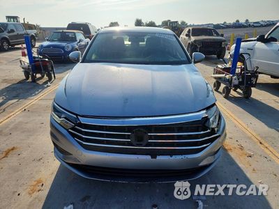 Piąte zdjęcie samochodu w środku: 2019 VOLKSWAGEN JETTA S VIN:3VWC57BU5KM167958 - miniatura