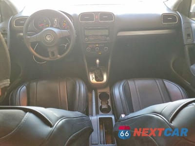 Zdjęcie 8 z 12 samochodu: 2011 VOLKSWAGEN GOLF VIN:WVWDA7AJ0BW288469 - miniatura
