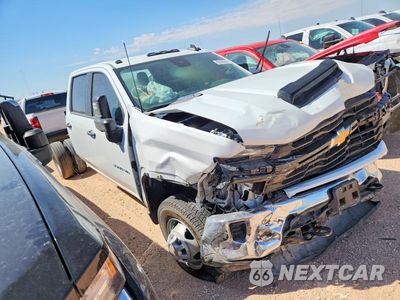 Czwarte zdjęcie samochodu z boku: 2024 CHEVROLET SILVERADO K3500 VIN:1GB4YSE74RF286557 - miniatura