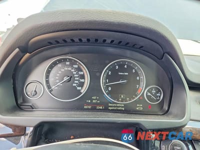 Zdjęcie 9 z 13 samochodu: 2016 BMW X5 SDRIVE35I VIN:5UXKR2C50G0H43187 - miniatura