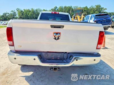 Zdjęcie 6 z 12 samochodu: 2018 RAM 3500 ST VIN:3C63RRGL0JG339269 - miniatura