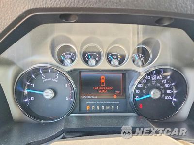 Zdjęcie 9 z 13 samochodu: 2013 FORD F250 SUPER DUTY VIN:1FT7W2BT3DEA26844 - miniatura