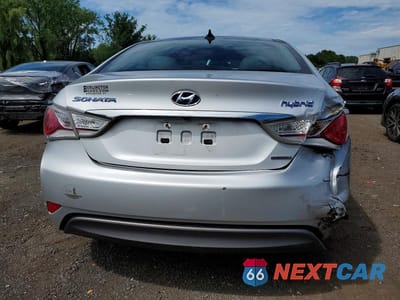 Zdjęcie 6 z 12 samochodu: 2015 HYUNDAI SONATA HYBRID LIMITED VIN:KMHEC4A42FA126218 - miniatura