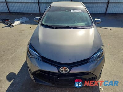 Piąte zdjęcie samochodu w środku: 2019 TOYOTA COROLLA LE VIN:5YFBURHE6KP863766 - miniatura