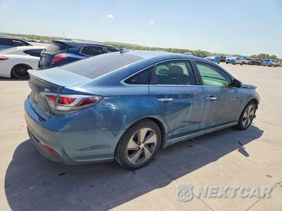 Trzecie zdjęcie samochodu z tyłu: 2016 HYUNDAI SONATA HYBRID LIMITED VIN:KMHE34L10GA020693 - miniatura