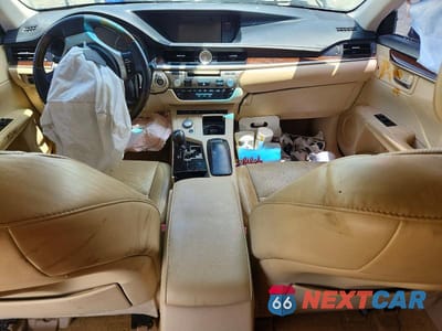 Zdjęcie 8 z 13 samochodu: 2013 LEXUS ES 350 VIN:JTHBK1GG9D2020364 - miniatura