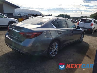 Trzecie zdjęcie samochodu z tyłu: 2019 INFINITI Q50 3.0T LUXE VIN:JN1EV7AR5KM553593 - miniatura