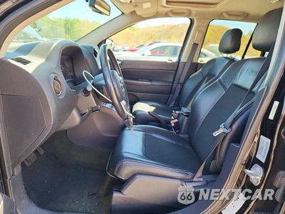 Zdjęcie 7 z 13 samochodu: 2016 JEEP COMPASS SPORT VIN:1C4NJDBB0GD789486 - miniatura