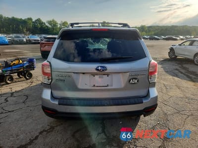 Zdjęcie 6 z 13 samochodu: 2017 SUBARU FORESTER 2.5I PREMIUM VIN:JF2SJAEC8HH488398 - miniatura