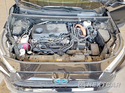 Zdjęcie 12 z 13 samochodu: 2024 TOYOTA RAV4 HYBRID XLE VIN:JTMRWRFV9RJ061660 - miniatura