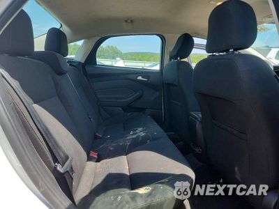 Zdjęcie 10 z 12 samochodu: 2016 FORD FOCUS SE VIN:1FADP3F21GL236971 - miniatura