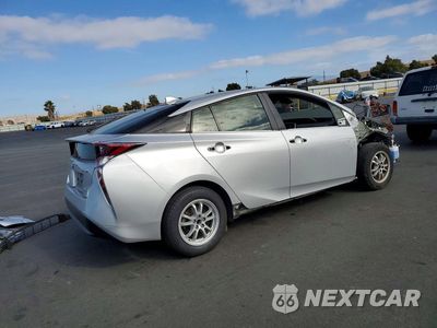 Trzecie zdjęcie samochodu z tyłu: 2017 TOYOTA PRIUS TWO VIN:JTDKBRFU6H3542280 - miniatura