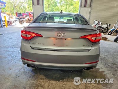 Zdjęcie 6 z 12 samochodu: 2017 HYUNDAI SONATA SPORT VIN:5NPE34AF3HH546961 - miniatura