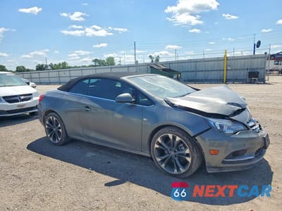 Czwarte zdjęcie samochodu z boku: 2018 BUICK CASCADA PREMIUM VIN:W04WH3N5XJG045104 - miniatura