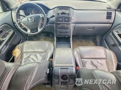 Zdjęcie 8 z 12 samochodu: 2005 HONDA PILOT EXL VIN:5FNYF18665B026045 - miniatura