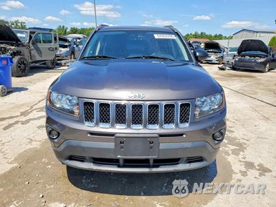 Piąte zdjęcie samochodu w środku: 2017 JEEP COMPASS SPORT VIN:1C4NJDBB8HD104331 - miniatura