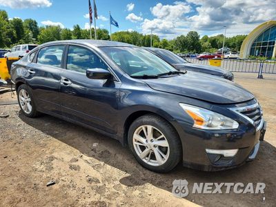 Czwarte zdjęcie samochodu z boku: 2014 NISSAN ALTIMA 2.5 SV VIN:1N4AL3AP2EC201581 - miniatura