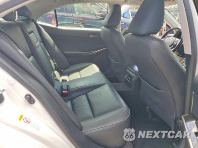 Zdjęcie 10 z 12 samochodu: 2018 LEXUS IS 300 VIN:JTHC81D20J5030450 - miniatura