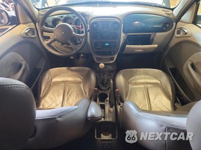 Zdjęcie 8 z 13 samochodu: 2001 CHRYSLER PT CRUISER VIN:3C8FY4BB31T689561 - miniatura