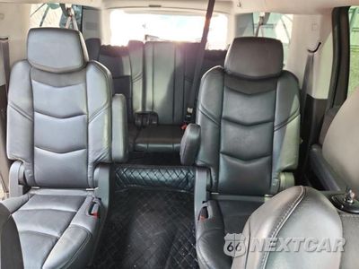 Zdjęcie 10 z 14 samochodu: 2016 CADILLAC ESCALADE ESV LUXURY VIN:1GYS4HKJ4GR457346 - miniatura