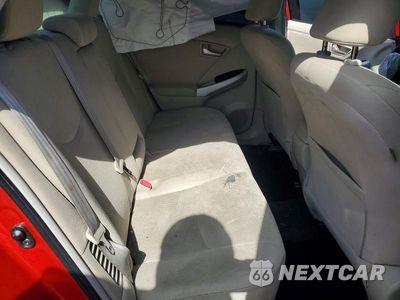 Zdjęcie 11 z 14 samochodu: 2013 TOYOTA PRIUS TWO VIN:JTDKN3DU9D0338138 - miniatura