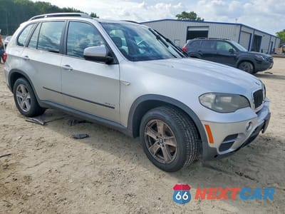Czwarte zdjęcie samochodu z boku: 2012 BMW X5 XDRIVE35I VIN:5UXZV4C53CL747083 - miniatura