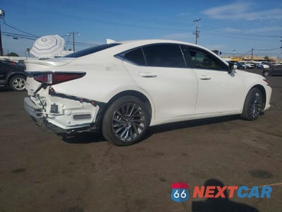 Trzecie zdjęcie samochodu z tyłu: 2025 LEXUS ES 300H LUXURY VIN:58AEA1C13SU076597 - miniatura