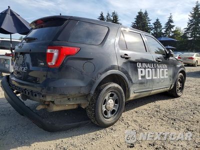 Trzecie zdjęcie samochodu z tyłu: 2017 FORD EXPLORER POLICE INTERCEPTOR VIN:1FM5K8AR3HGB93044 - miniatura