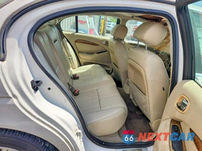 Zdjęcie 10 z 12 samochodu: 2003 JAGUAR S-TYPE VIN:SAJEA01T43FM85774 - miniatura
