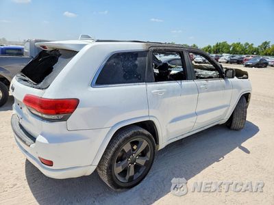 Trzecie zdjęcie samochodu z tyłu: 2015 JEEP GRAND CHEROKEE LAREDO VIN:1C4RJEAG7FC815767 - miniatura