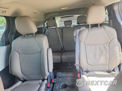 Zdjęcie 10 z 14 samochodu: 2025 TOYOTA SIENNA LE VIN:5TDBSKFC8SS172972 - miniatura