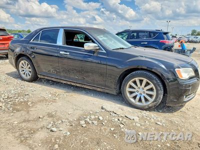 Czwarte zdjęcie samochodu z boku: 2012 CHRYSLER 300 LIMITED VIN:2C3CCACG0CH200853 - miniatura