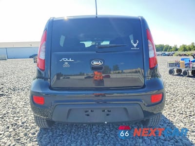 Zdjęcie 6 z 12 samochodu: 2013 KIA SOUL BASE VIN:KNDJT2A54D7515694 - miniatura