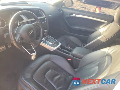 Zdjęcie 8 z 12 samochodu: 2010 AUDI A5 PREMIUM VIN:WAUCFAFR6AA048456 - miniatura